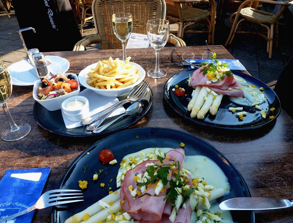 Hotel Cafe Restaurant Duinzicht 스키모니쿠그섬 외부 사진