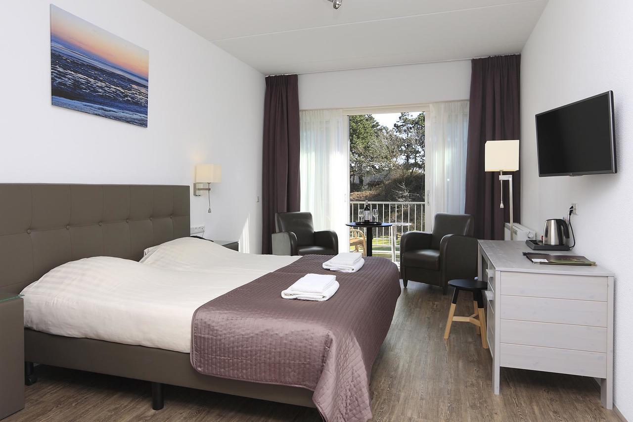 Hotel Cafe Restaurant Duinzicht 스키모니쿠그섬 외부 사진