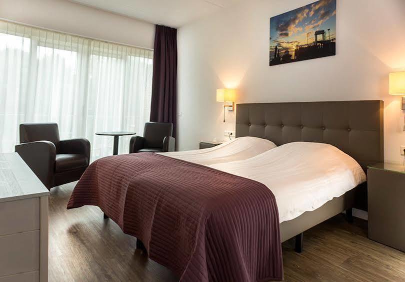 Hotel Cafe Restaurant Duinzicht 스키모니쿠그섬 외부 사진